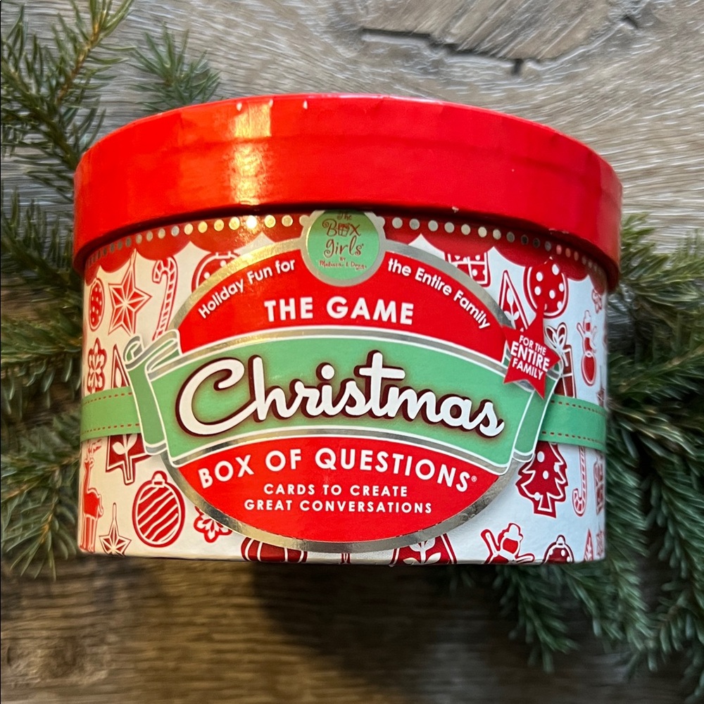 Melissa & Doug Christmas Box of Questions game. ALL AGES. Holiday games.
